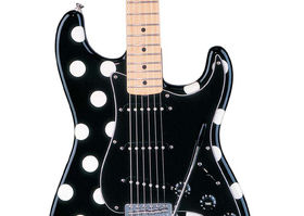 Play blues guitar like Buddy Guy